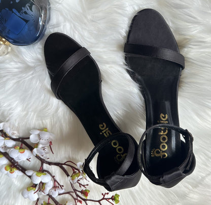 Alva Black Strap Heel